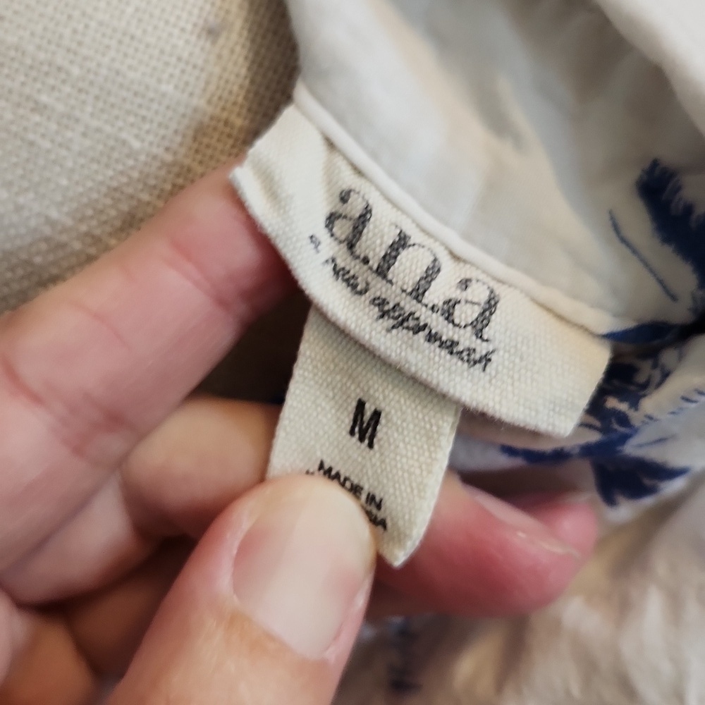 ANA nautical Hawaiian textured button-down scalloped hem blouse - Picture 8 of 8